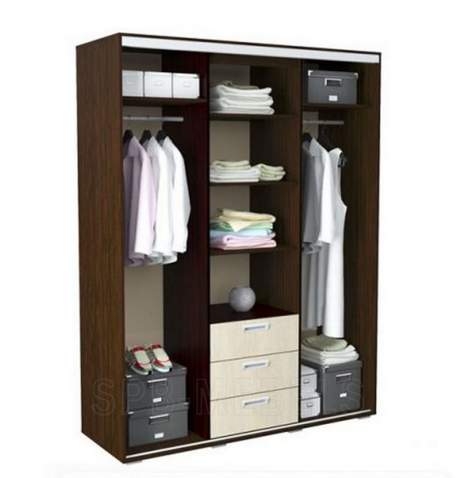 Внутреннее наполнение шкафа купе Маэстро 3