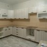 Выбрать белую угловую кухню по модулям и фото
